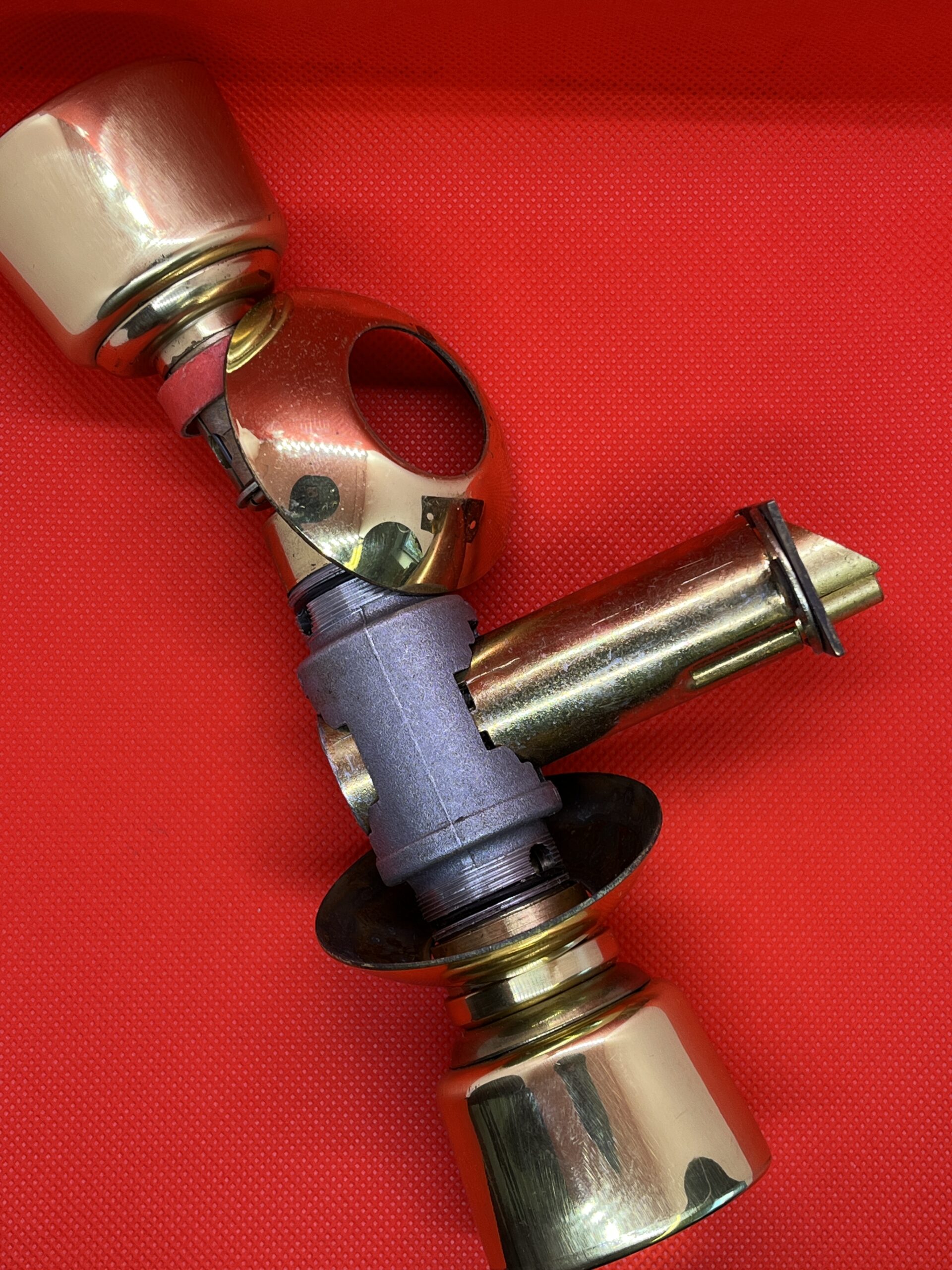 SERRURE VACHETTE V650013